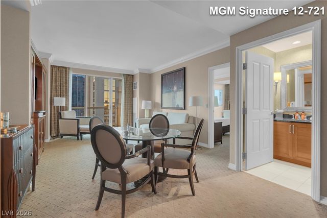 135 East Harmon Avenue 1221, Las Vegas, NV 89109