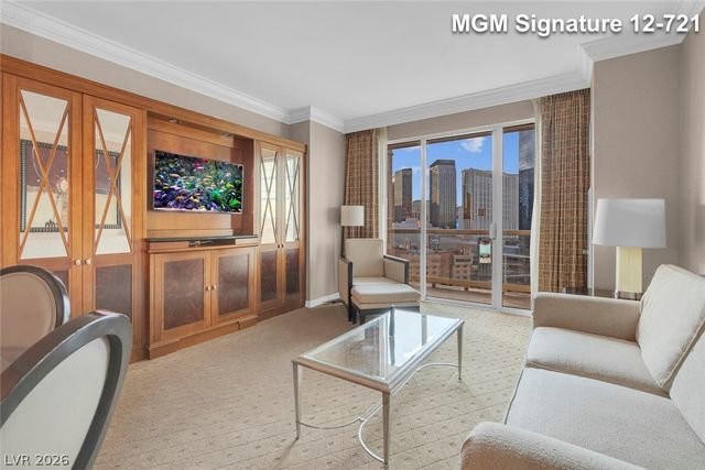 135 East Harmon Avenue 1221, Las Vegas, NV 89109