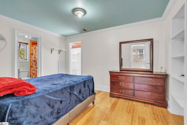 4 Henderson Street, Greenville, SC 29611