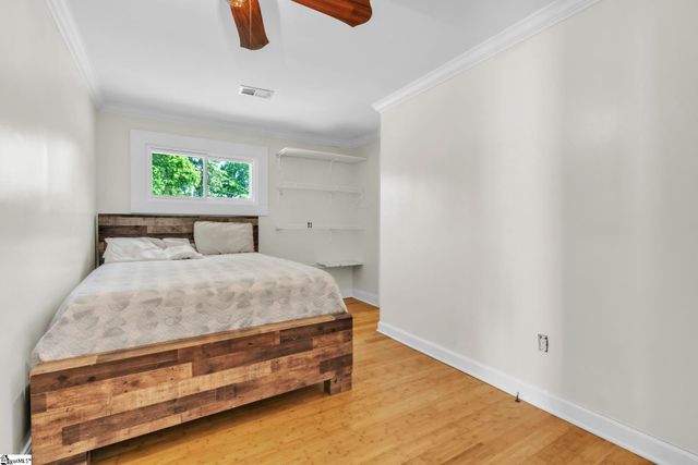 4 Henderson Street, Greenville, SC 29611