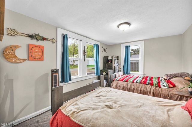 7476 Pinehurst Drive, Mentor On The Lake, OH 44060