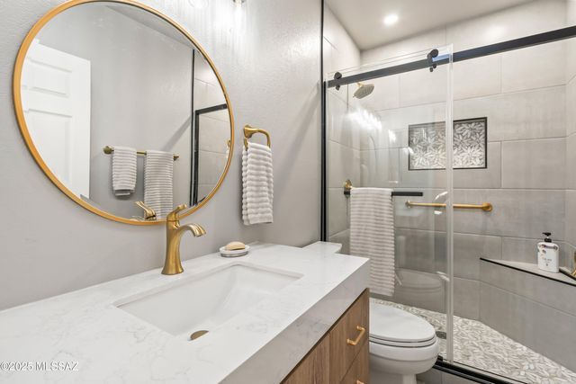 2661 S Camino Vega, Green Valley, AZ 85622