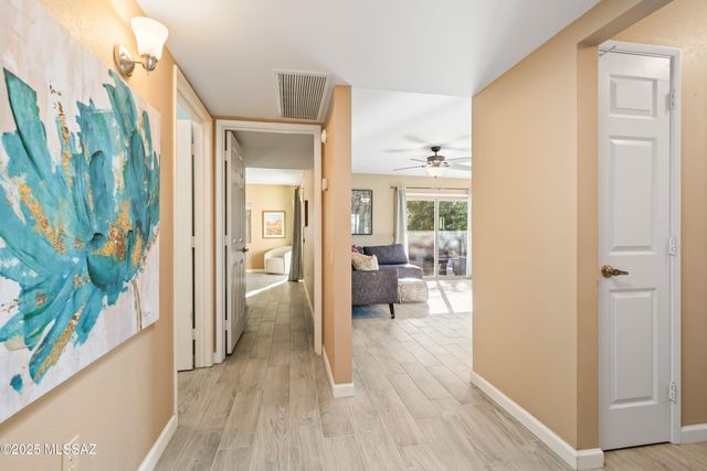 2661 S Camino Vega, Green Valley, AZ 85622