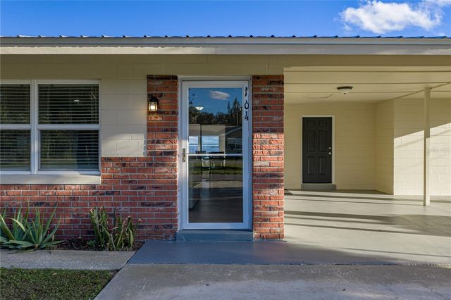 104 N LAKE REEDY BOULEVARD, Frostproof, FL 33843