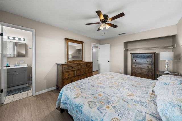 104 N LAKE REEDY BOULEVARD, Frostproof, FL 33843