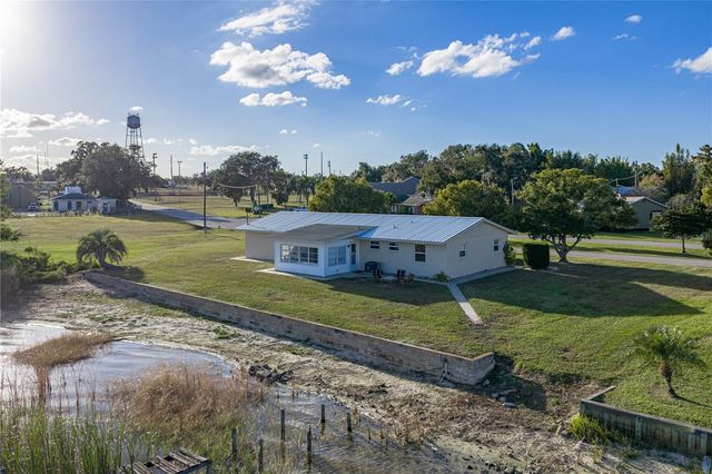 104 N LAKE REEDY BOULEVARD, Frostproof, FL 33843