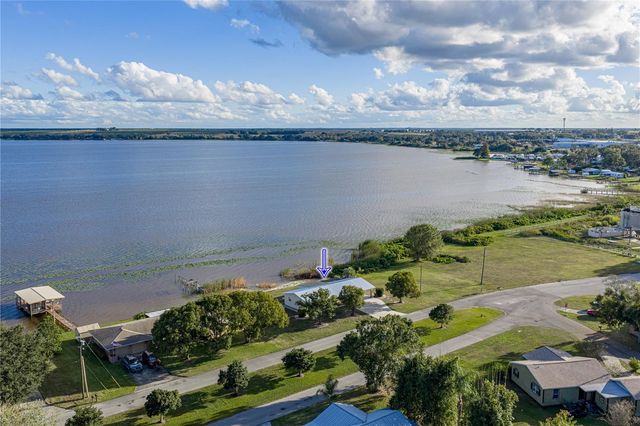 104 N LAKE REEDY BOULEVARD, Frostproof, FL 33843