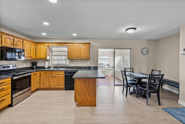 104 N LAKE REEDY BOULEVARD, Frostproof, FL 33843