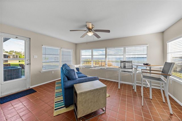 104 N LAKE REEDY BOULEVARD, Frostproof, FL 33843