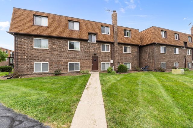 113 Boardwalk Street E, Elk Grove Village, IL 60007