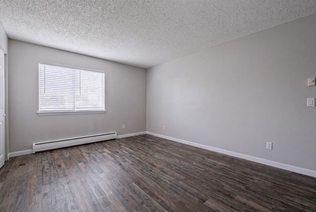 113 Boardwalk Street E, Elk Grove Village, IL 60007