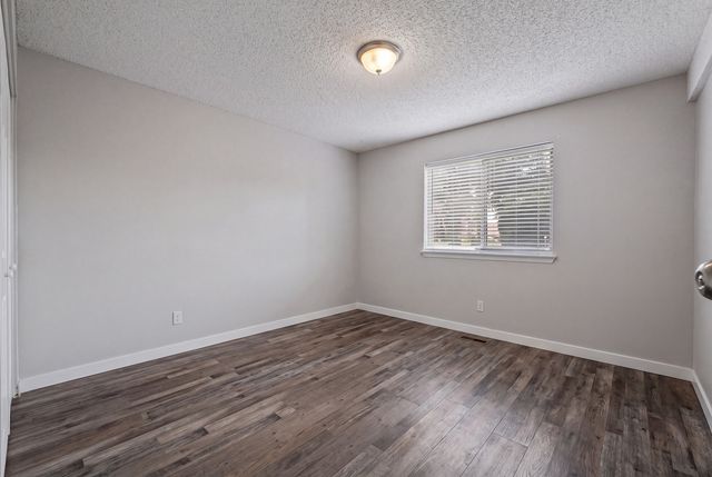 113 Boardwalk Street E, Elk Grove Village, IL 60007