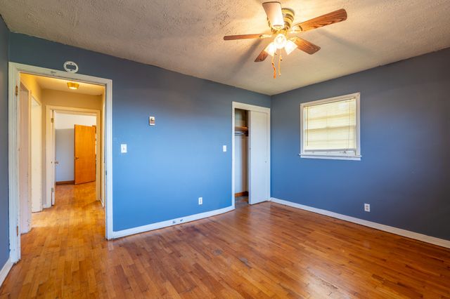 118 Park St, Loretto, TN 38469