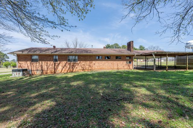 118 Park St, Loretto, TN 38469