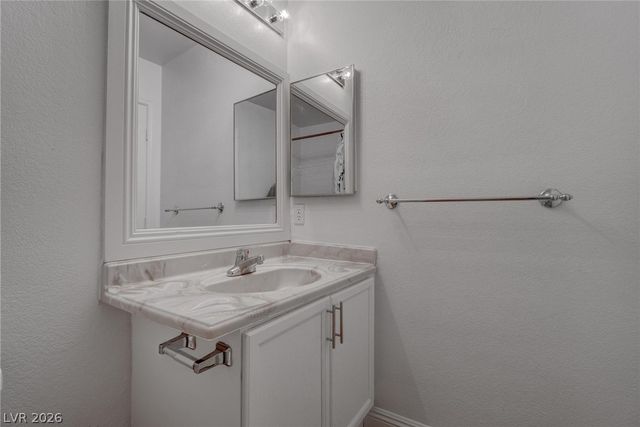 840 Coastal Beach Road, Henderson, NV 89002