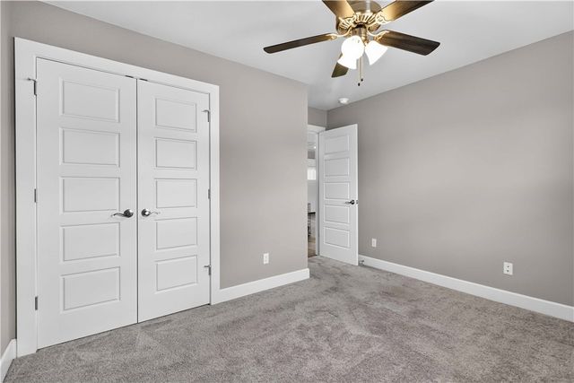 1749 Charismatic Drive, Prairie Grove, AR 72753