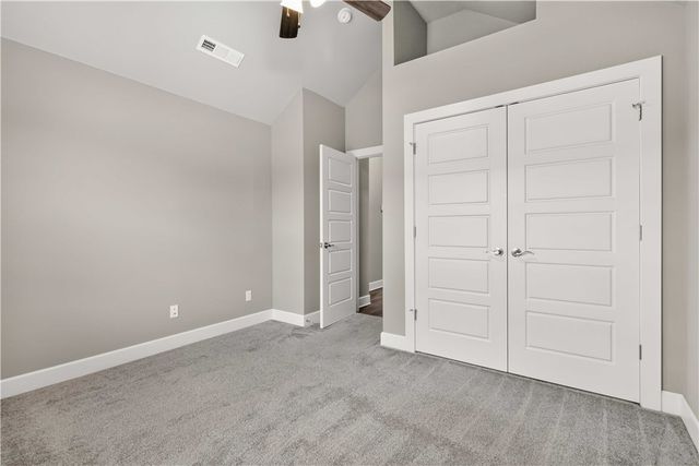 1749 Charismatic Drive, Prairie Grove, AR 72753