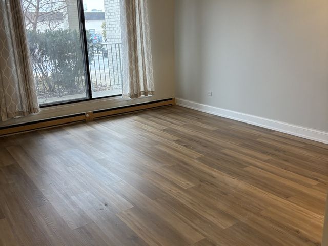 9074 W Terrace Drive 1I, Niles, IL 60714