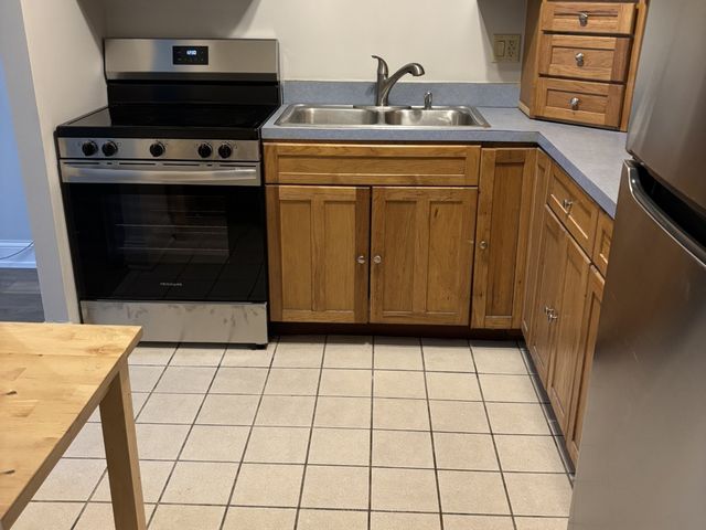 9074 W Terrace Drive 1I, Niles, IL 60714