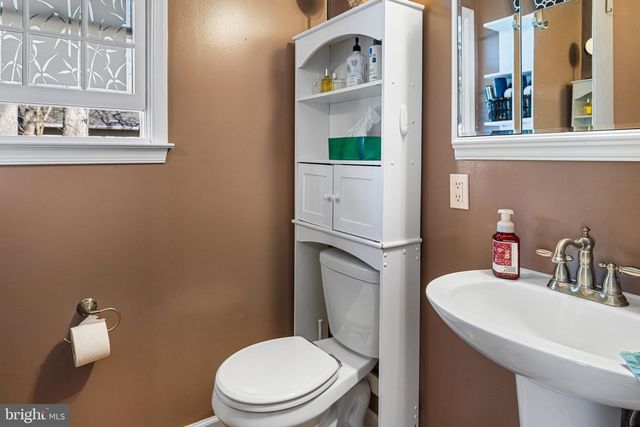 80 MANHASSET TRL, Medford Lakes, NJ 08055