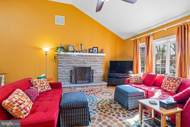 80 MANHASSET TRL, Medford Lakes, NJ 08055