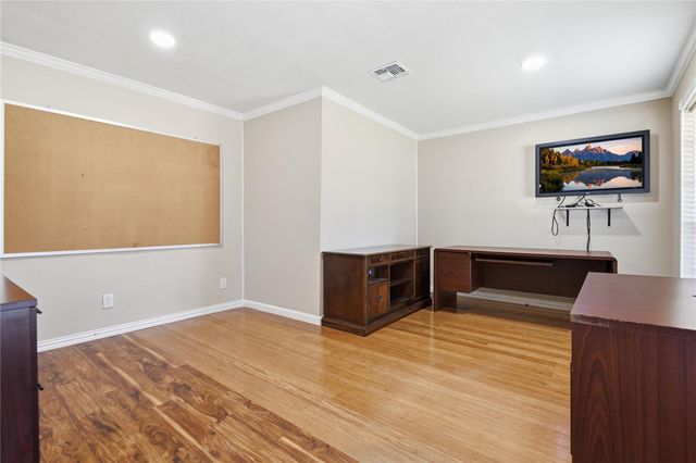 1007 Manatee Lane, Houston, TX 77090