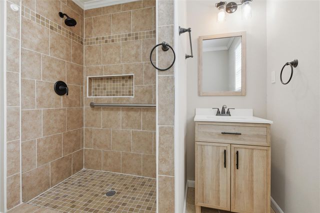 1007 Manatee Lane, Houston, TX 77090