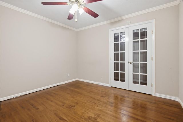 1007 Manatee Lane, Houston, TX 77090