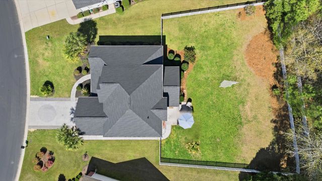 353 Green Creek Bay Circle, Murrells Inlet, SC 29576