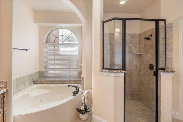 12744 Forest Glen Lane, Fort Worth, TX 76244