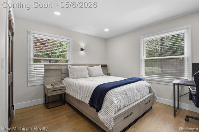 33733 Braebury Ridge, Farmington Hills, MI 48331