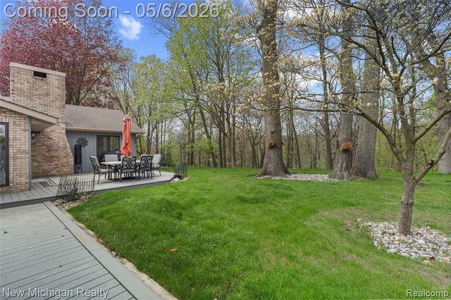 33733 Braebury Ridge, Farmington Hills, MI 48331