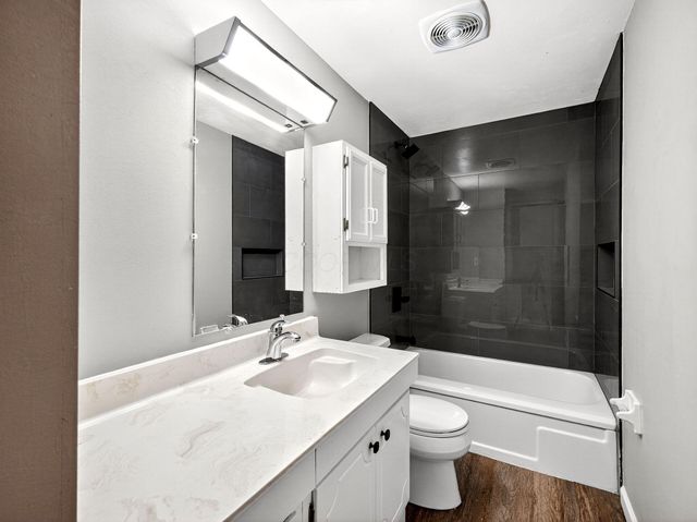 2375 Hardesty Drive N, A5, Columbus, OH 43204