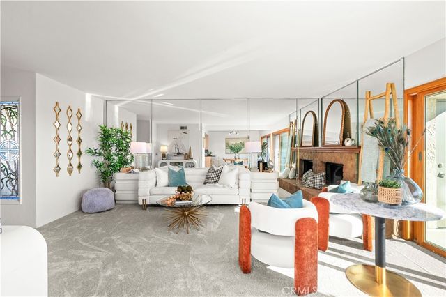 2503 E 21st Street 205, Signal Hill, CA 90755