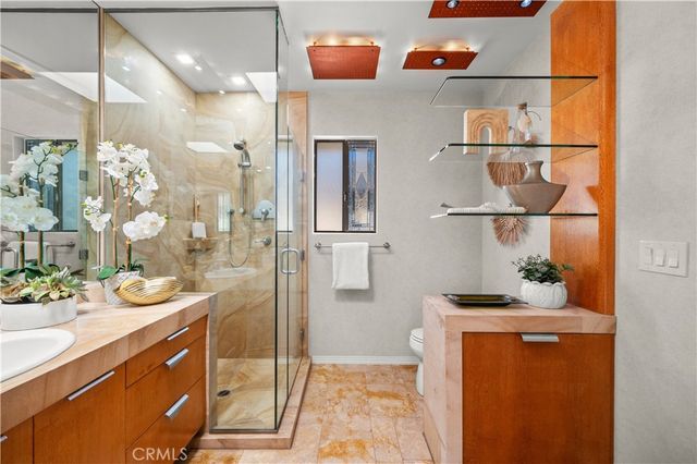 2503 E 21st Street 205, Signal Hill, CA 90755