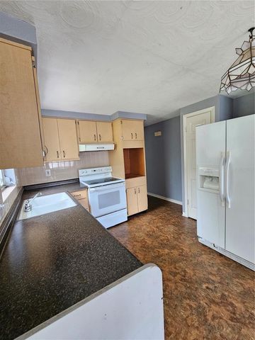 1702 AQUA LANE, Holiday, FL 34691