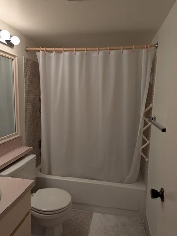 190 Oakridge M, Deerfield Beach, FL 33442