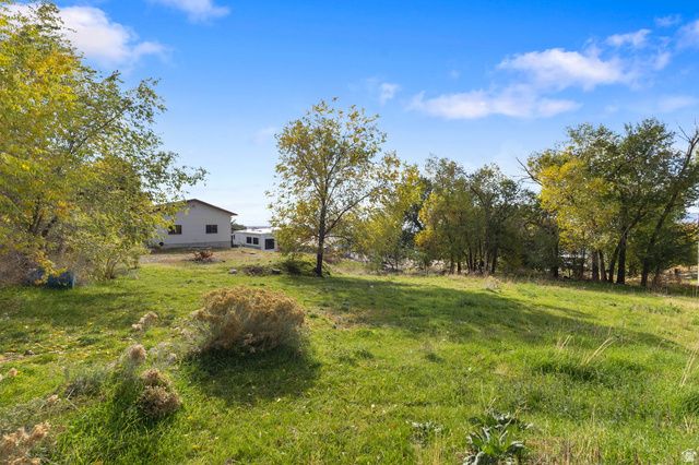 275 E 100 S, Willard, UT 84340