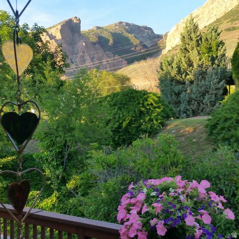 275 E 100 S, Willard, UT 84340