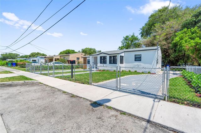 1121 NW 57th St, Miami, FL 33127