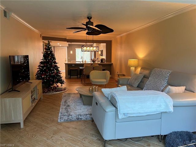 3051 Sandpiper Bay CIR # I102, Naples, FL 34112