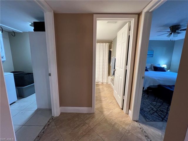 3051 Sandpiper Bay CIR # I102, Naples, FL 34112