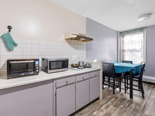 12425 Flatlands Ave Flatlands Ave, Brooklyn, NY 11208
