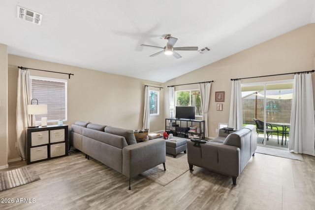 11525 E Covina Street, Mesa, AZ 85207
