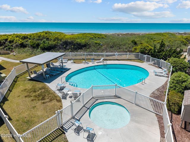 2111 W Fort Macon Road 156, Atlantic Beach, NC 28512