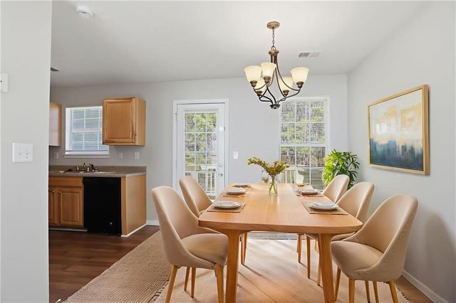 2631 S Hills, Riverdale, GA 30296