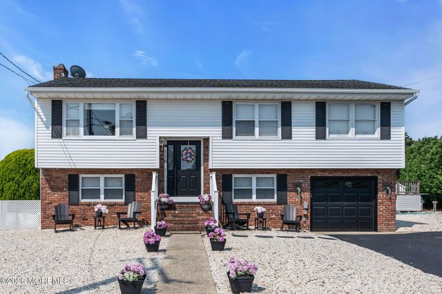 115 Hatteras Road, Barnegat, NJ 08005