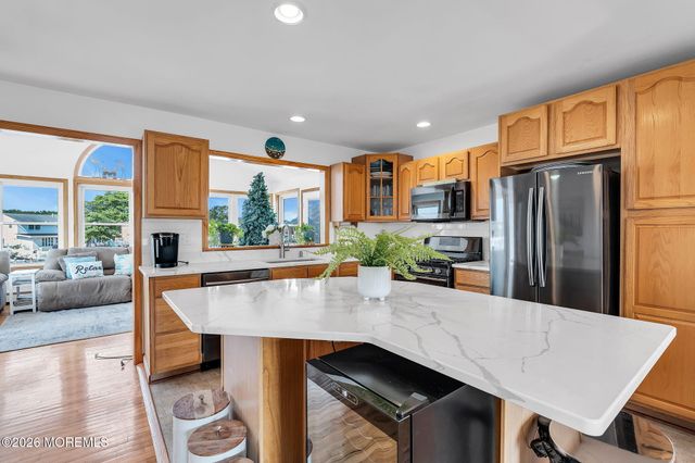 115 Hatteras Road, Barnegat, NJ 08005