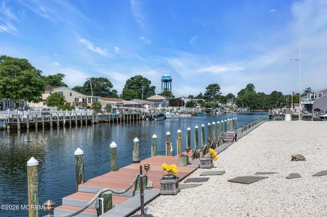 115 Hatteras Road, Barnegat, NJ 08005