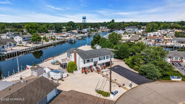 115 Hatteras Road, Barnegat, NJ 08005